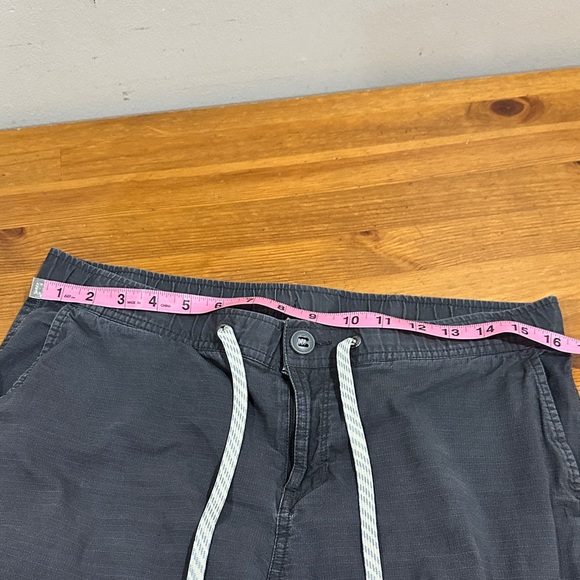 Vuori Men's Charcoal Cargo Pants - Picture 12 of 13